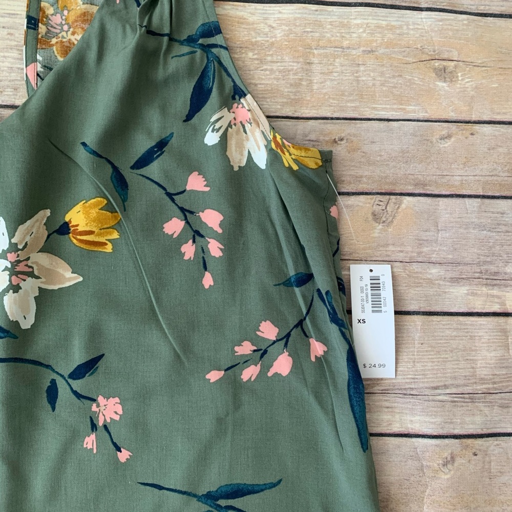 Old Navy Green Floral Sleeveless Blouse - Picture 4 of 6